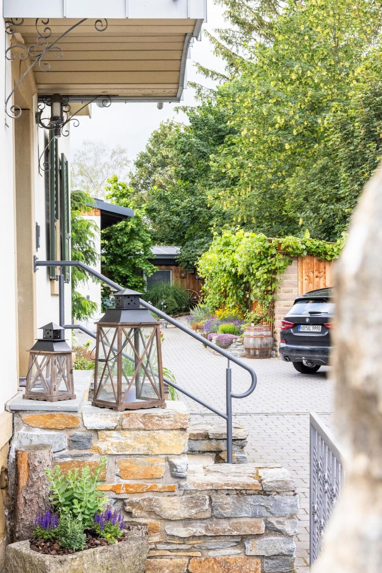 Heimatlodge ซินส์ไฮม์ ภายนอก รูปภาพ